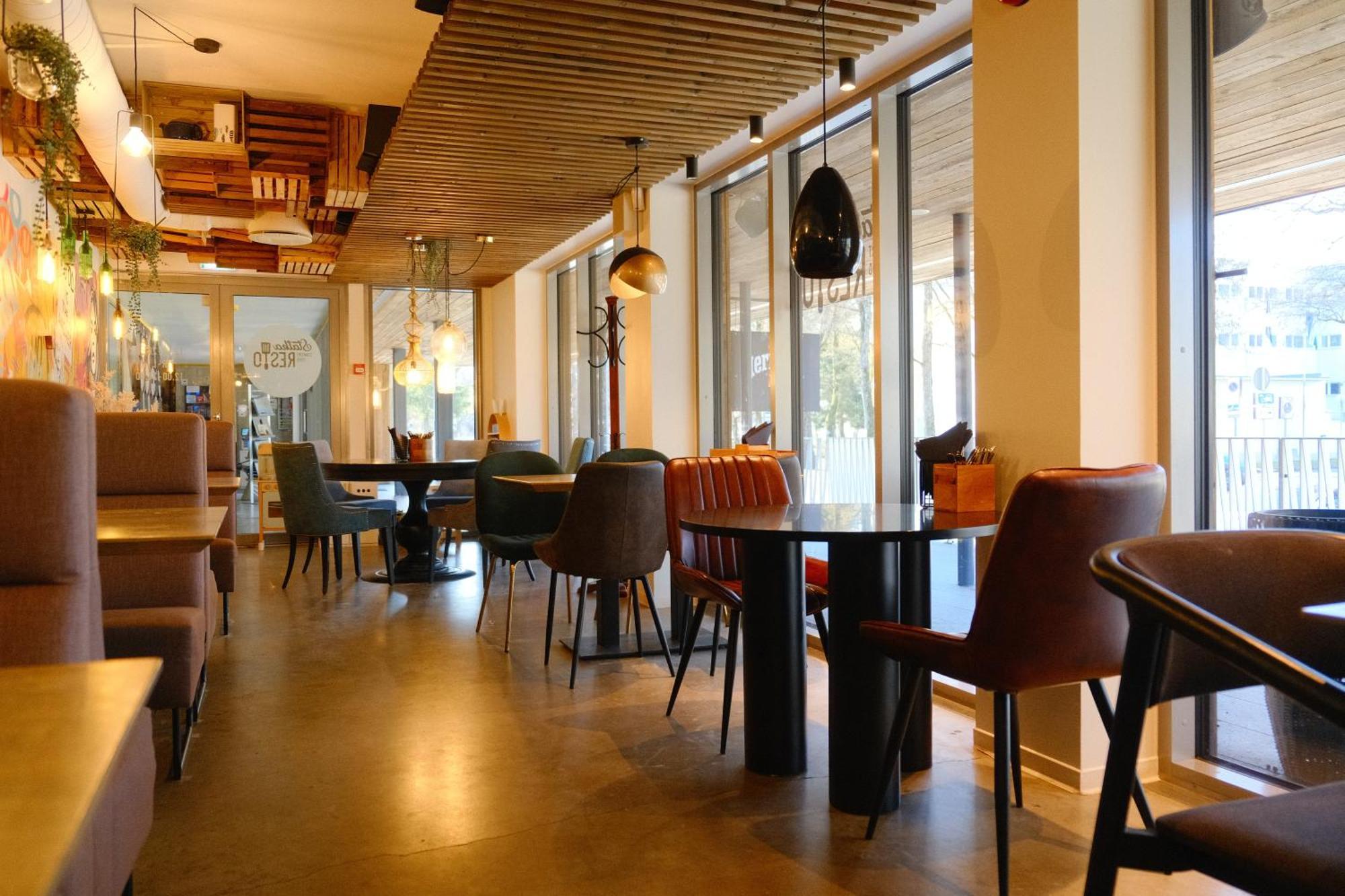 Paernu Rannastaadioni Hostel 外观 照片